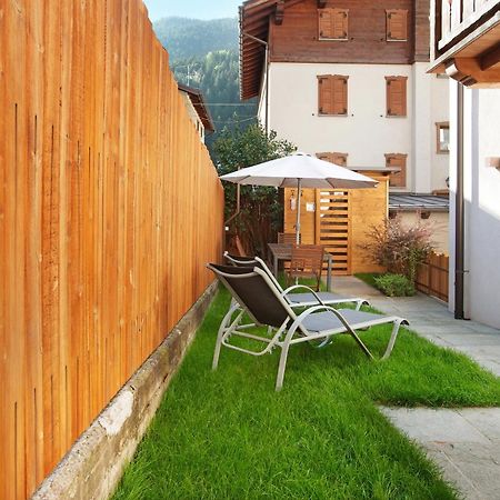 Casa Al Rin Ski Bike And Wellness Isolaccia Exteriör bild
