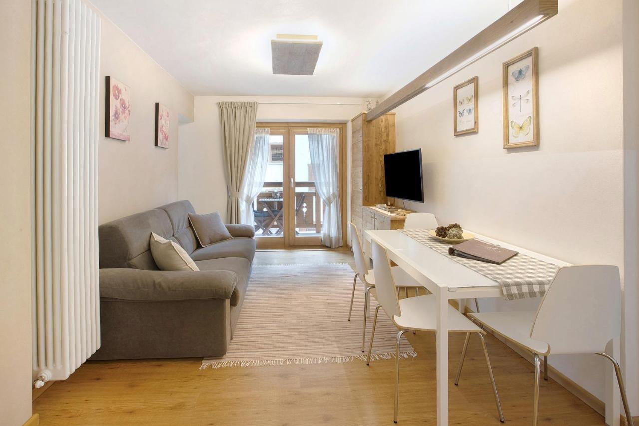 Casa Al Rin Ski Bike And Wellness Isolaccia Exteriör bild