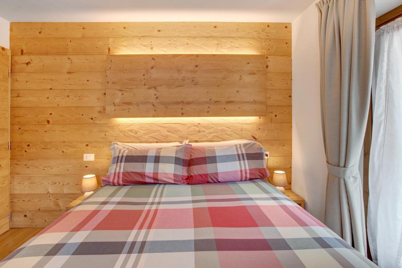 Casa Al Rin Ski Bike And Wellness Isolaccia Exteriör bild