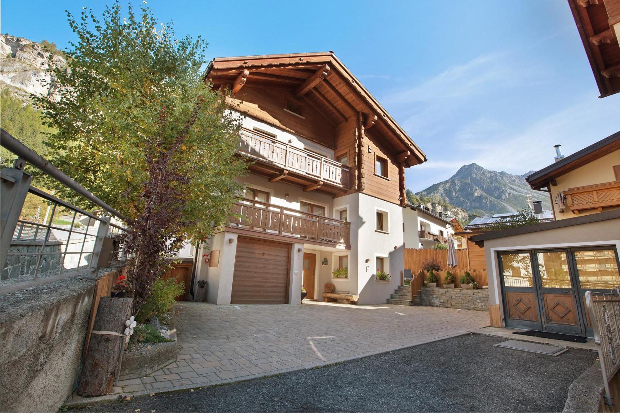 Casa Al Rin Ski Bike And Wellness Isolaccia Exteriör bild